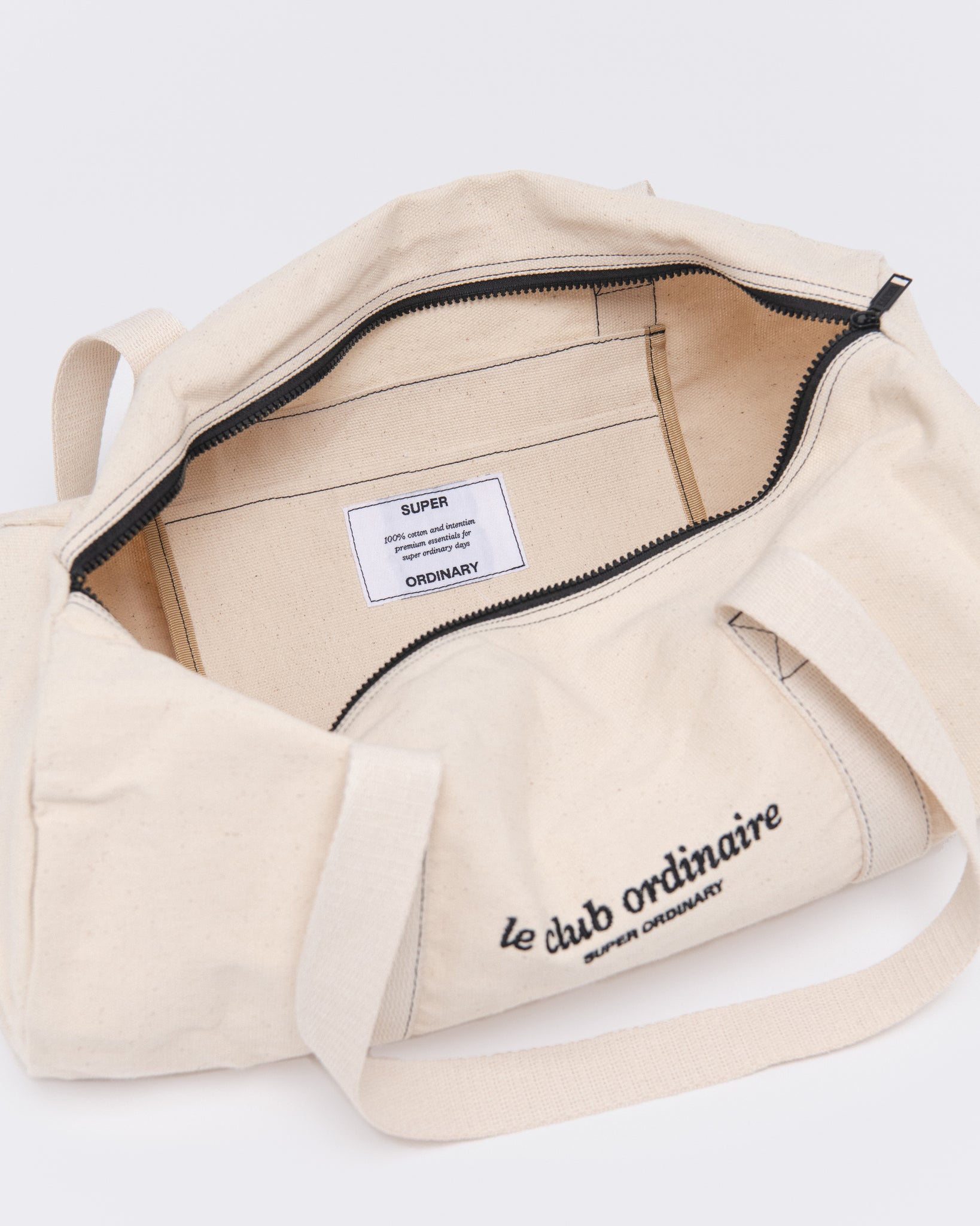 le club duffle bag